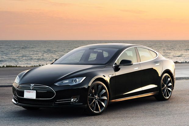 Tesla Model S, mobil paling disukai Amerika