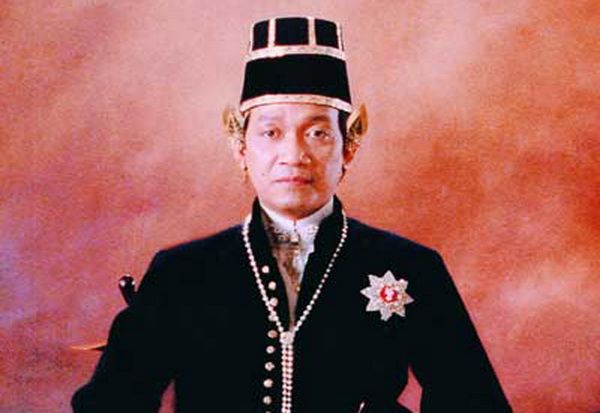 Siapa nama cucu Raja Yogyakarta yang baru?