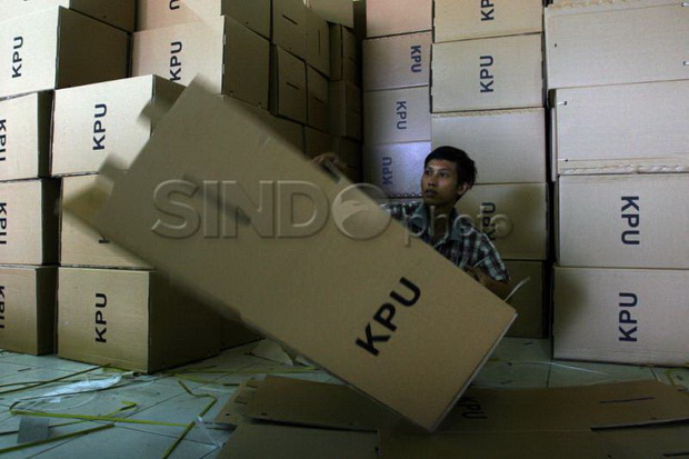 KPU Karanganyar salurkan logistik pemilu tahap pertama