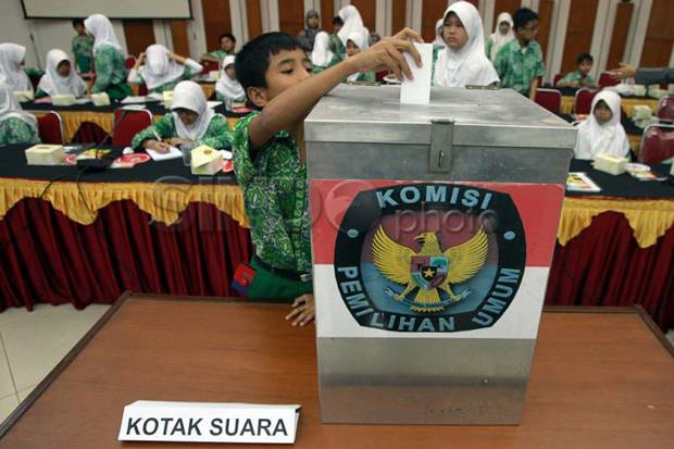 KPPS diduga bongkar kotak suara di Tangerang