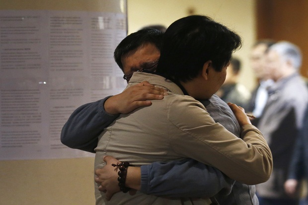 Surat kematian akan diterbitkan, keluarga penumpang MH370 marah