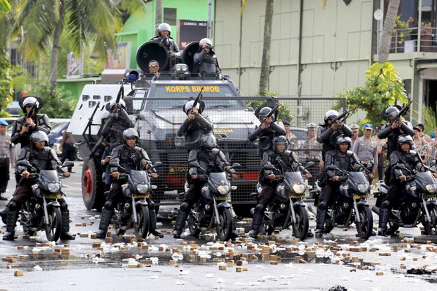 Polres Surabaya kerahkan 7 personel penjinak bom