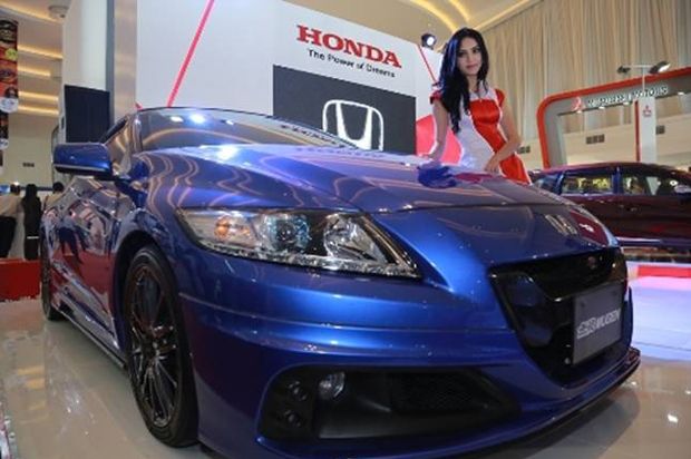 Honda CRZ Mugen mobil favorit pengunjung Pekan Otomotif Semarang