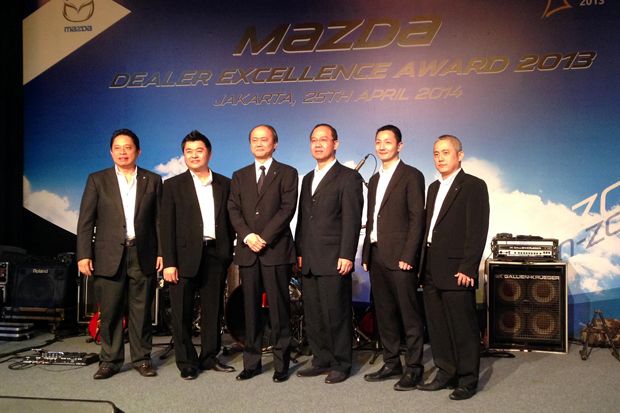 Mazda berikan penghargaan pada 7 dealer terbaiknya