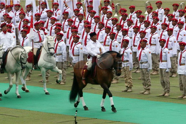 Candaan Prabowo dan Ical soal kuda