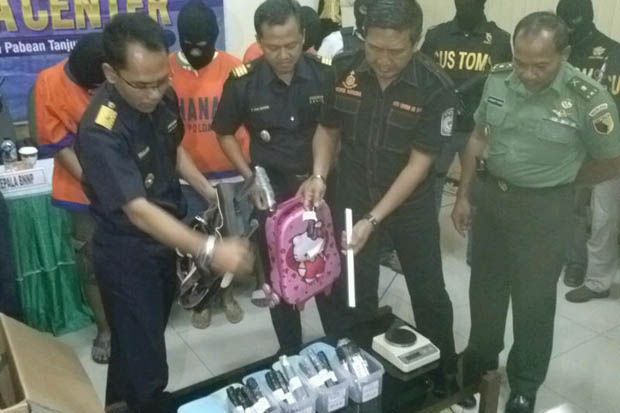 Bea Cukai Tanjung Perak gagalkan penyelundupan sabu 1,6 kilogram