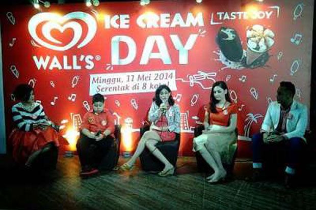 Acara bagi-bagi es krim di Surabaya tak kantongi izin