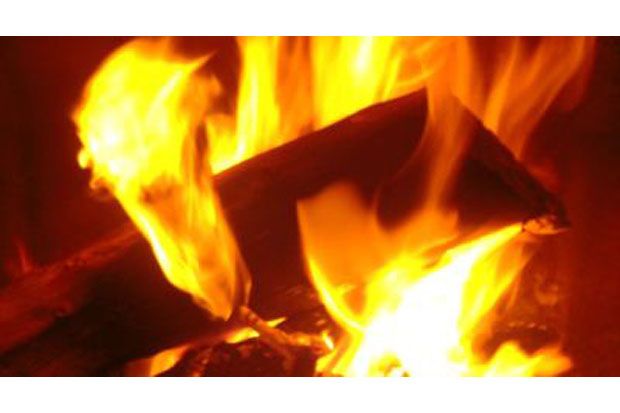 Posko PDIP diduga dibakar orang tak dikenal