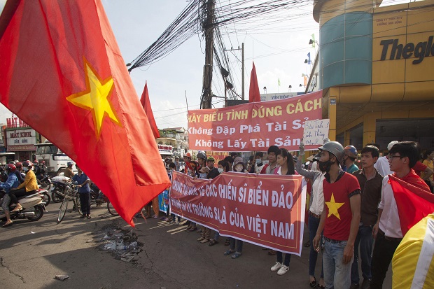 Vietnam dilanda kerusuhan anti-China, 20 orang terbunuh