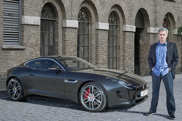 Mourinho jadi bintang iklan Jaguar F-Type R Coupe