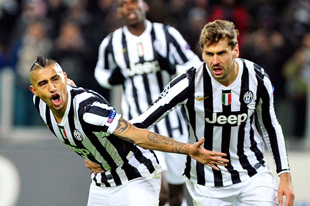 Juventus Pertahankan Vidal dan Llorete