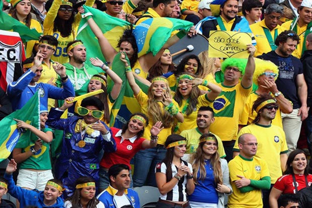 Pele Desak Brazil Hindari Spanyol
