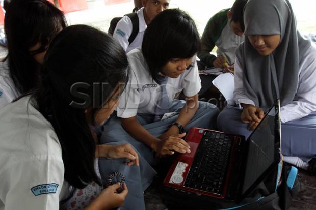 Prabowo-Hatta Janji Pendidikan 12 Tahun Gratis