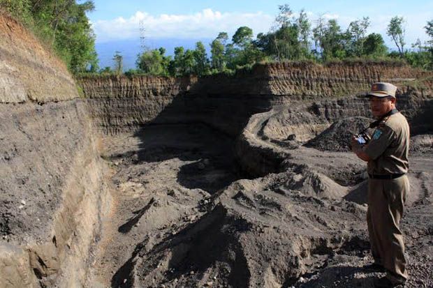 Pemkab Tutup Tambang Sirtu Dekat Danau