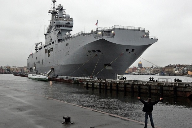 Abaikan AS, Perancis Nekat Jual Kapal Perang ke Rusia