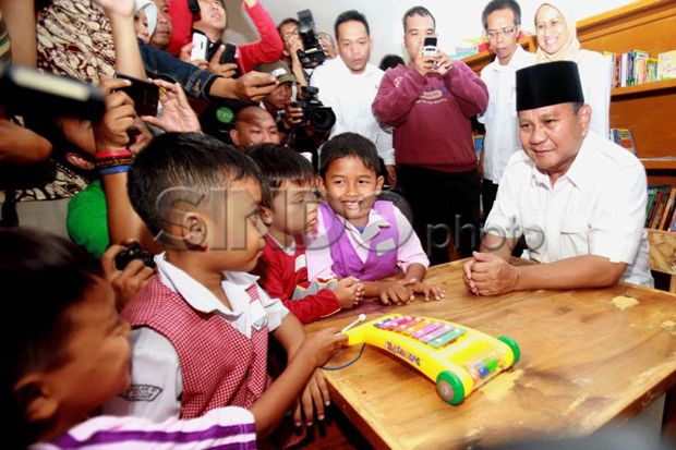 Prabowo Ingin Indonesia Tersenyum Lagi