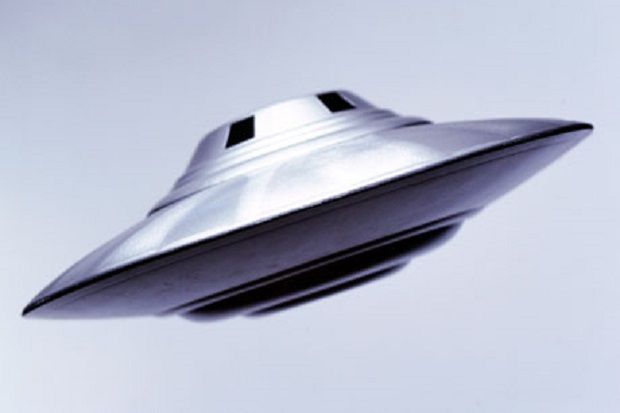 Investigator Paranormal di Wales Mengaku Melihat UFO
