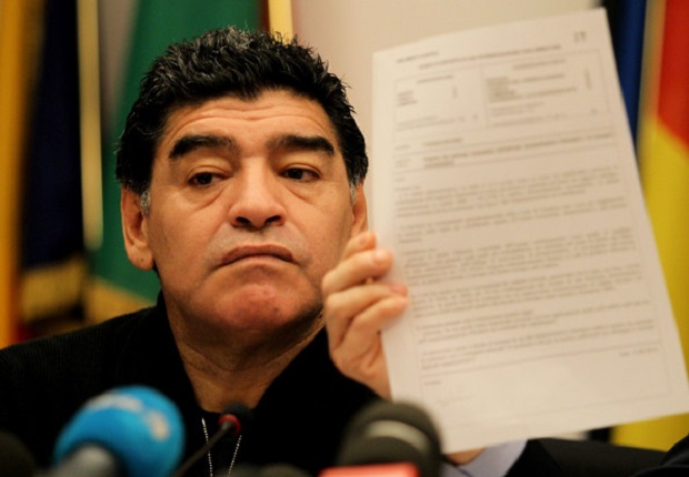 Soal Qatar 2022, Maradona Semprot FIFA