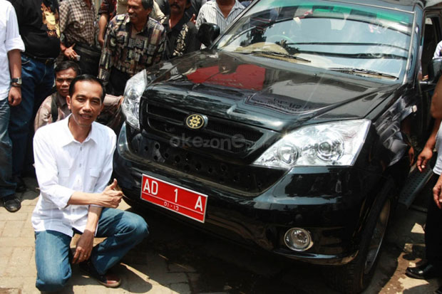 Di Twitter, Fahri Sindir Jokowi Soal Adipura & Esemka