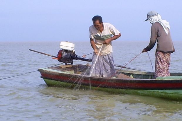 Dihantam Gelombang, 4 Nelayan Kulonprogo Hilang