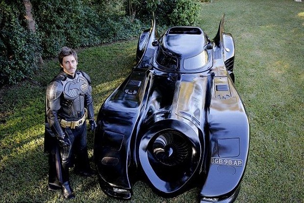 Wujudkan Impian Masa Kecil, Pria Australia Bikin Batmobile
