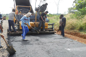 Perbaikan Jalan Nasional Dihentikan Akhir Juni 2014