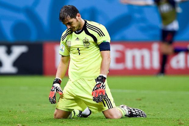 Casillas Diperkirakan Merumput Kontra Chile