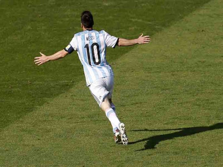 Sabella Puji Messi Setinggi Langit