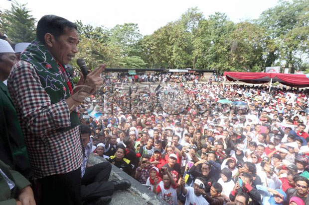 Anak Kecil Berkampanye untuk Jokowi?