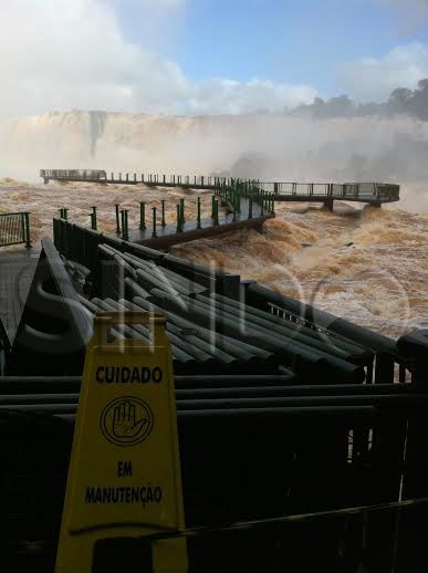 Eksotisme Air Terjun Iguacu Kalahkan Niagara