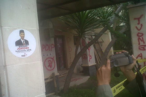 Mahasiswa Kecam Vandalisme di Kantor TV One Yogyakarta