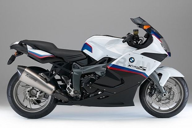 BMW K1300S Motorsport Meluncur Agustus