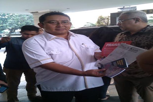 Tim Prabowo-Hatta Laporkan Materi Kampanye Hitam