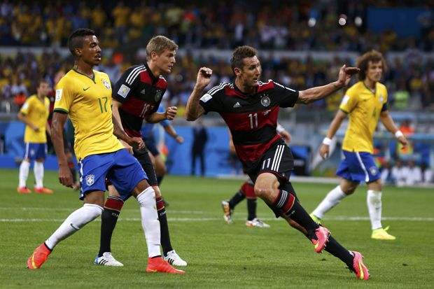 Juninho Sebut Jerman Ajarkan Brazil Main Bola