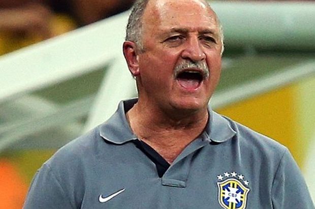 Legenda Brazil Kritik Scolaril