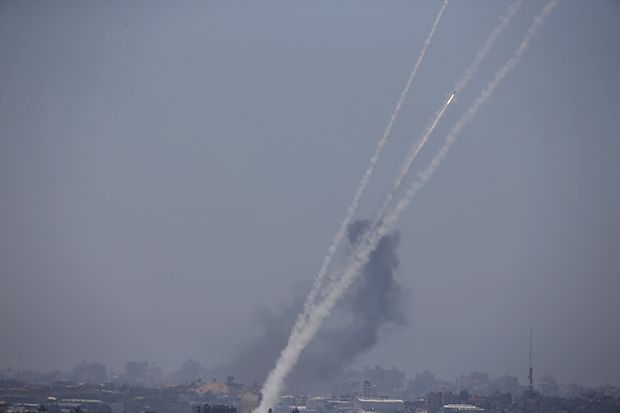 Hamas Terus Tembakkan Roket ke Israel
