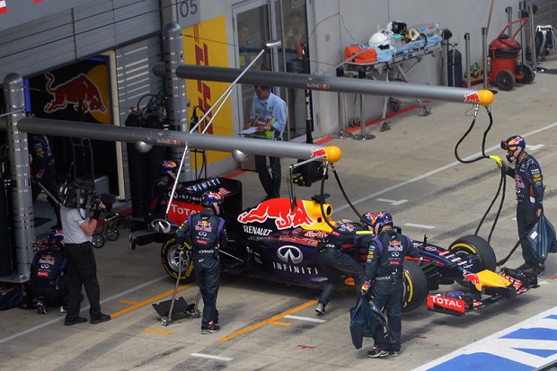 Vettel: F1 Bisa Sangat Kejam