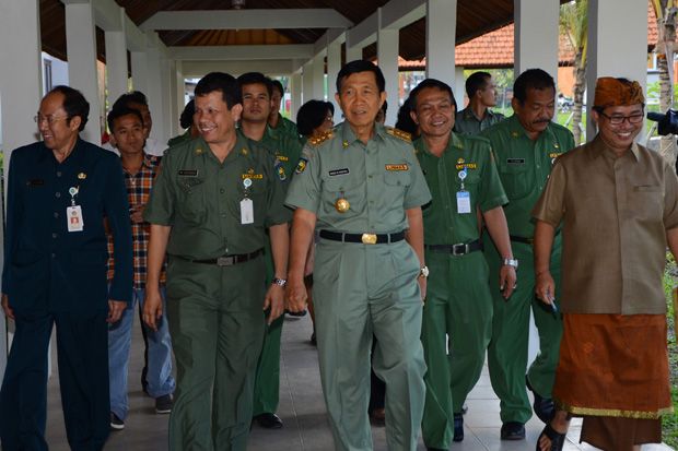 Kunjungi RSJ Bangli, Ini Permintaan Gubernur Bali