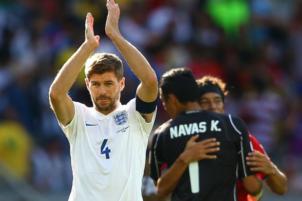 Steven Gerrard Pensiun dari Sepak Bola Internasional