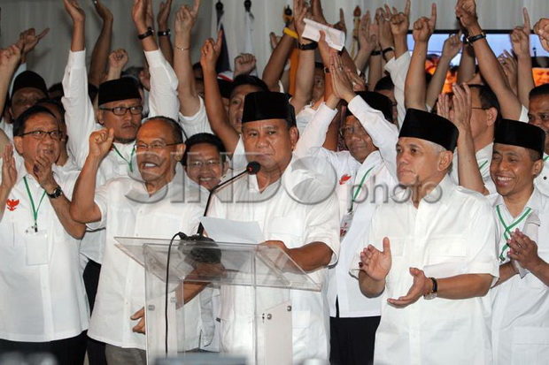 Jumat, Tim Advokasi Prabowo-Hatta ke MK