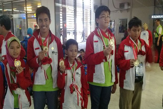 14 Pelajar Indonesia Raih Emas Olimpiade Matematika Internasional
