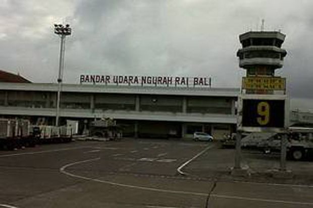 Pesawat Thai Airways Mendara Darurat di Bali