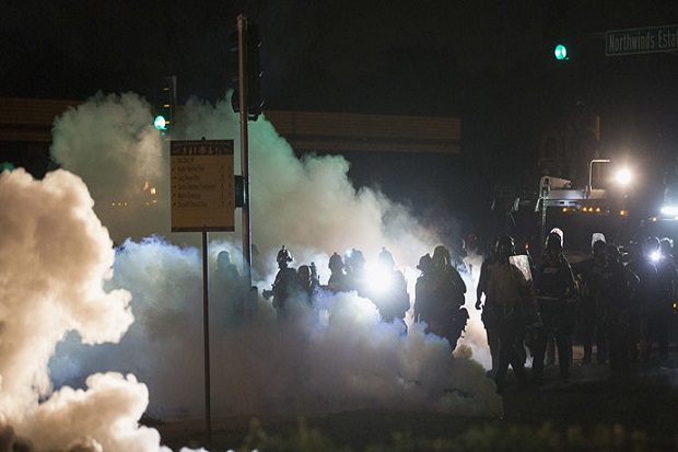 Demo Rusuh di AS, Polisi Umbar Tembakan