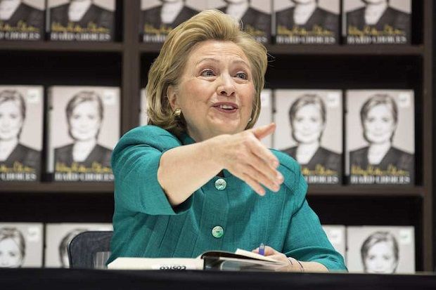 Telepon Hillary Clinton Disadap Intelijen Jerman