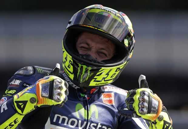 Rossi Puas Bisa Kalahkan Marquez