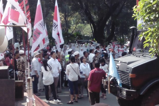 Massa Prabowo Doakan MK Ambil Keputusan Terbaik