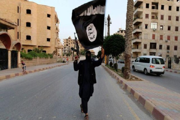 Pakai Kaos ISIS, Penjual Es Kelapa Muda Ditangkap