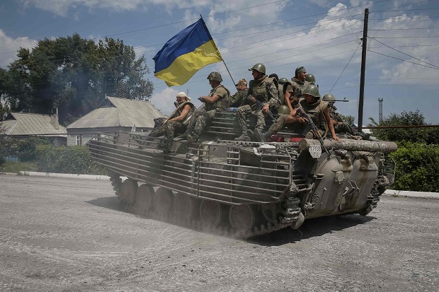 Ukraina Minta Bantuan Senjata dari Barat