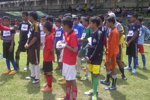 Pembinaan Sepak Bola Indonesia Jauh Tertinggal