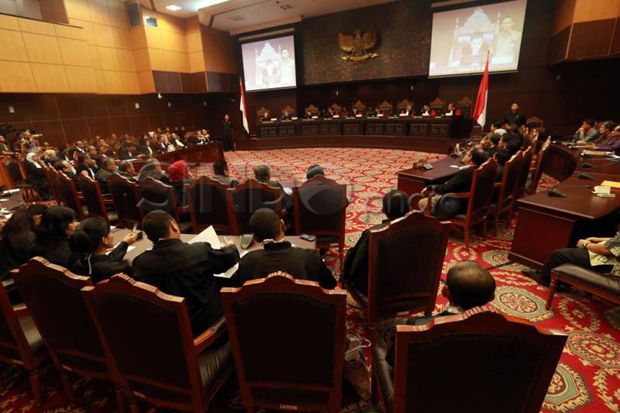 Tim Hukum Prabowo-Hatta Heran terhadap Putusan MK